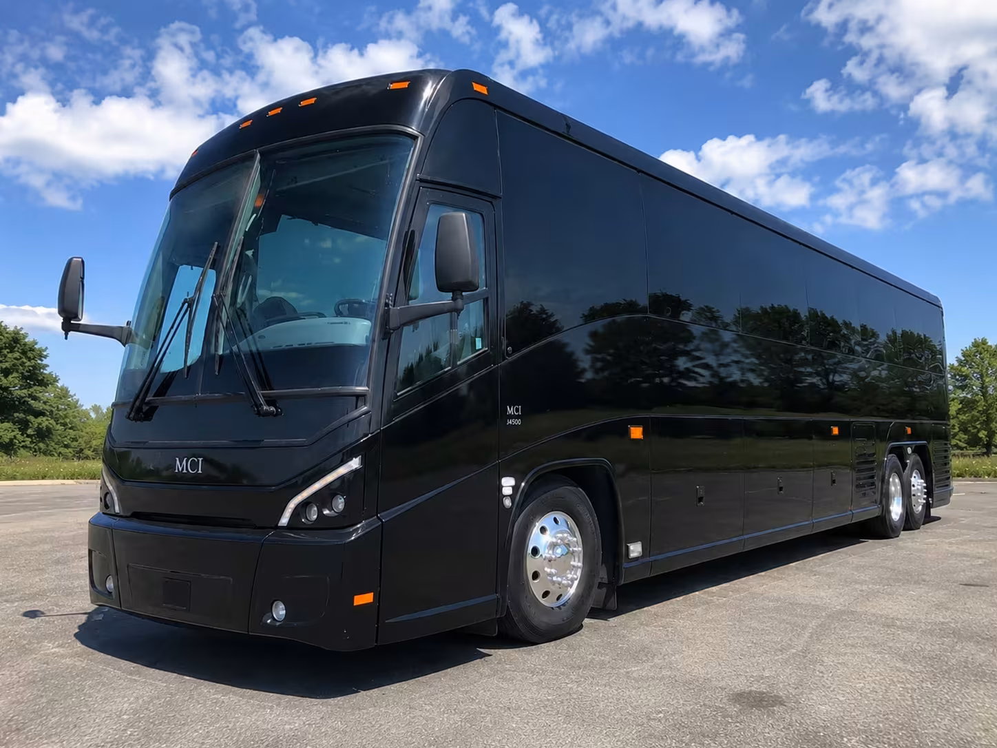 minibus rentals in flower mound for smaller prom groups
